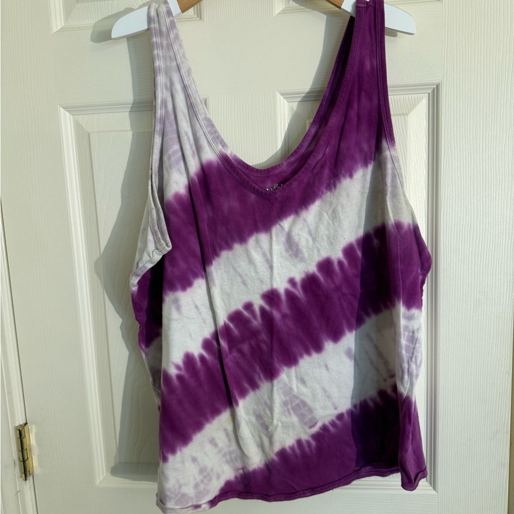 Terra & Sky Purple and White Tie-Dye Tank Top